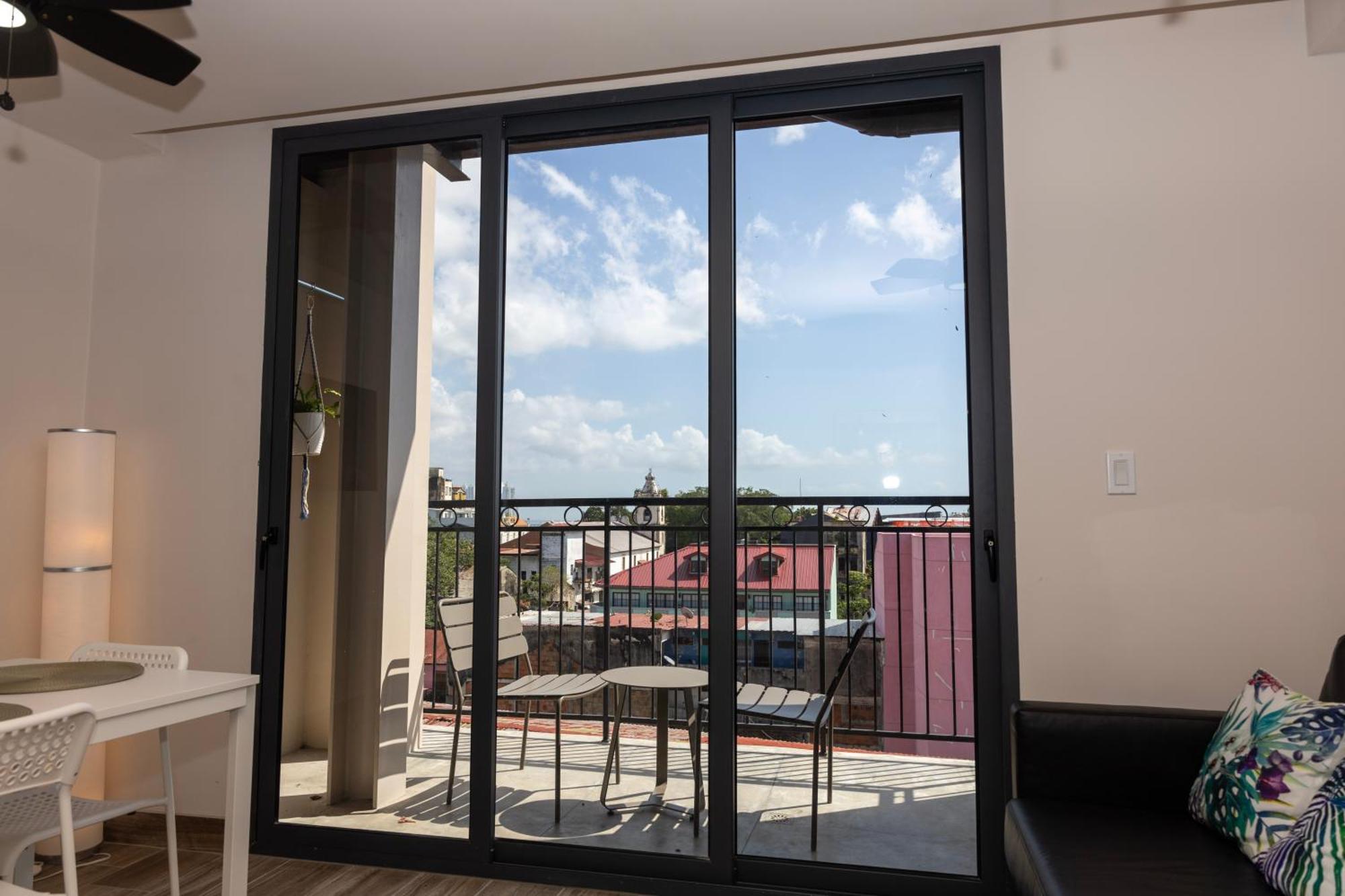 Cozy Pool Coworking Apartamento